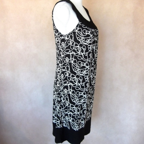 Wrapper A Line Sleeveless Dress Size Medium - Picture 6 of 8